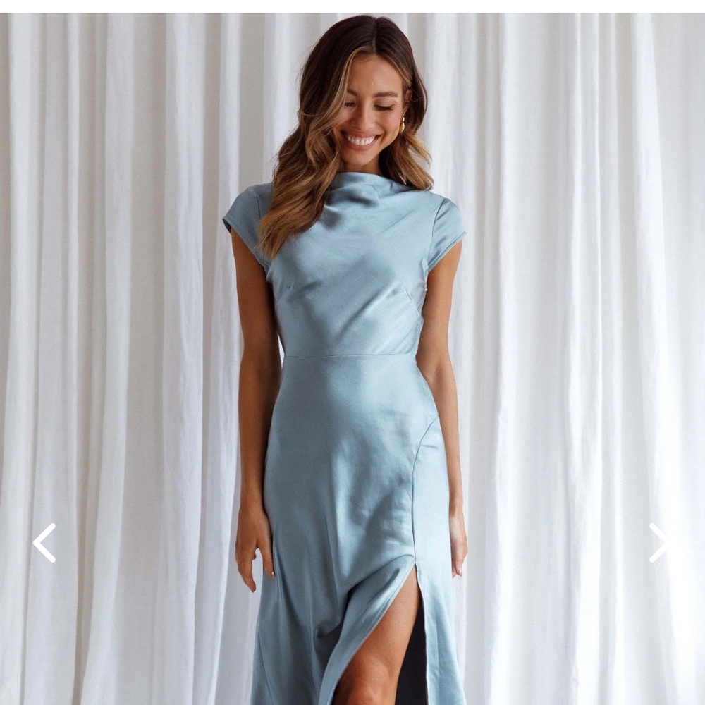 Selfie Leslie Lucinda Twist Back Midi Dress Blue